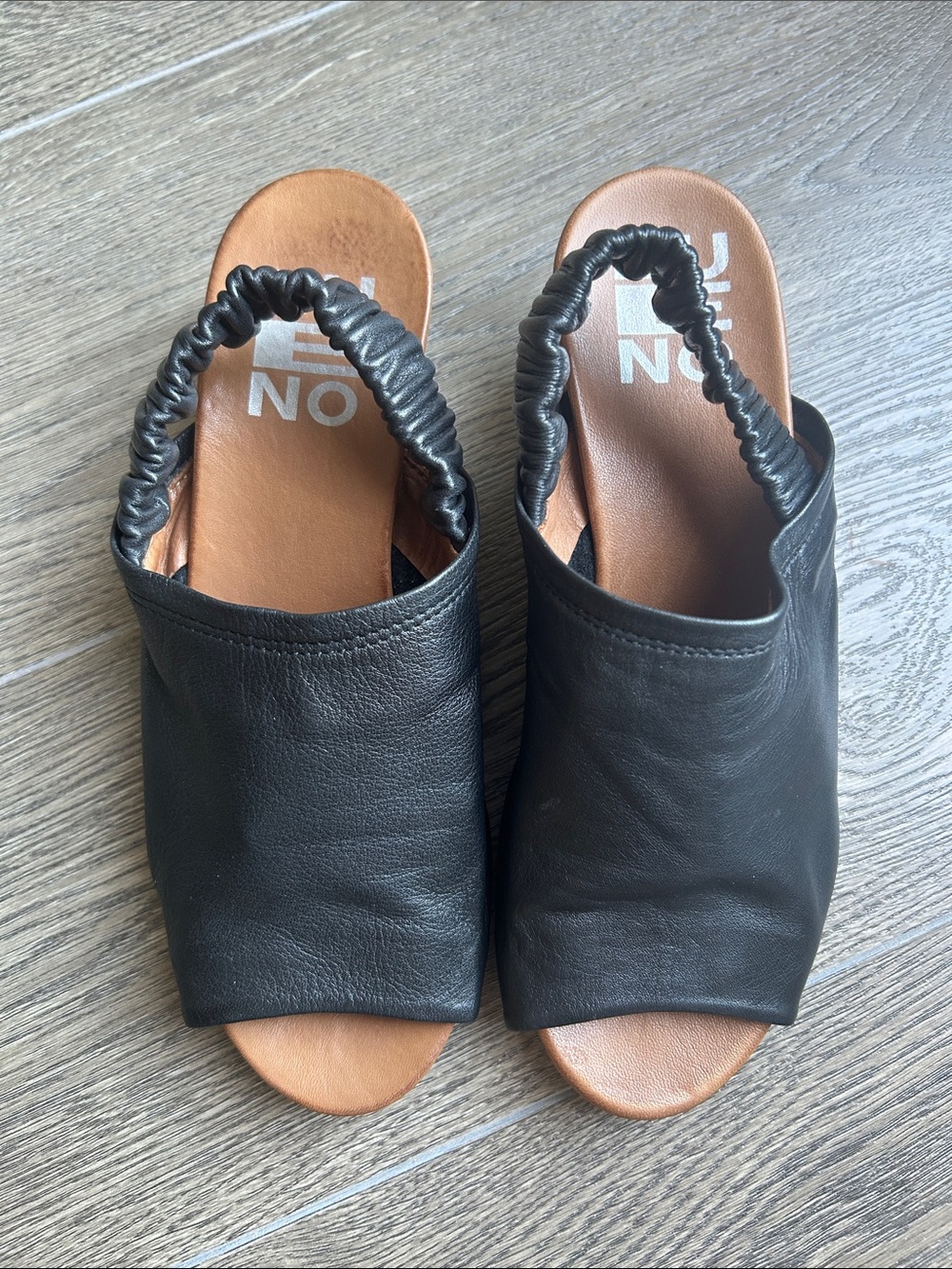 Bueno Buttery Soft Leather Sandals EU Size 37